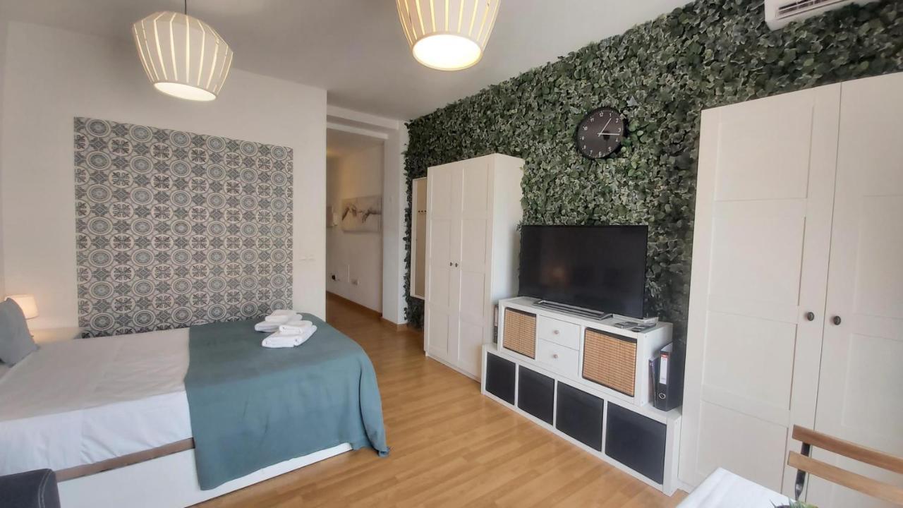 Del Parque Flats Atico Capuchinos Lejlighed Málaga Eksteriør billede